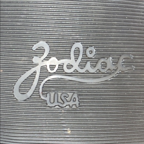 Women’s 5.5 black Zodiac boots!Perfect condition🖤 - Picture 2 of 3